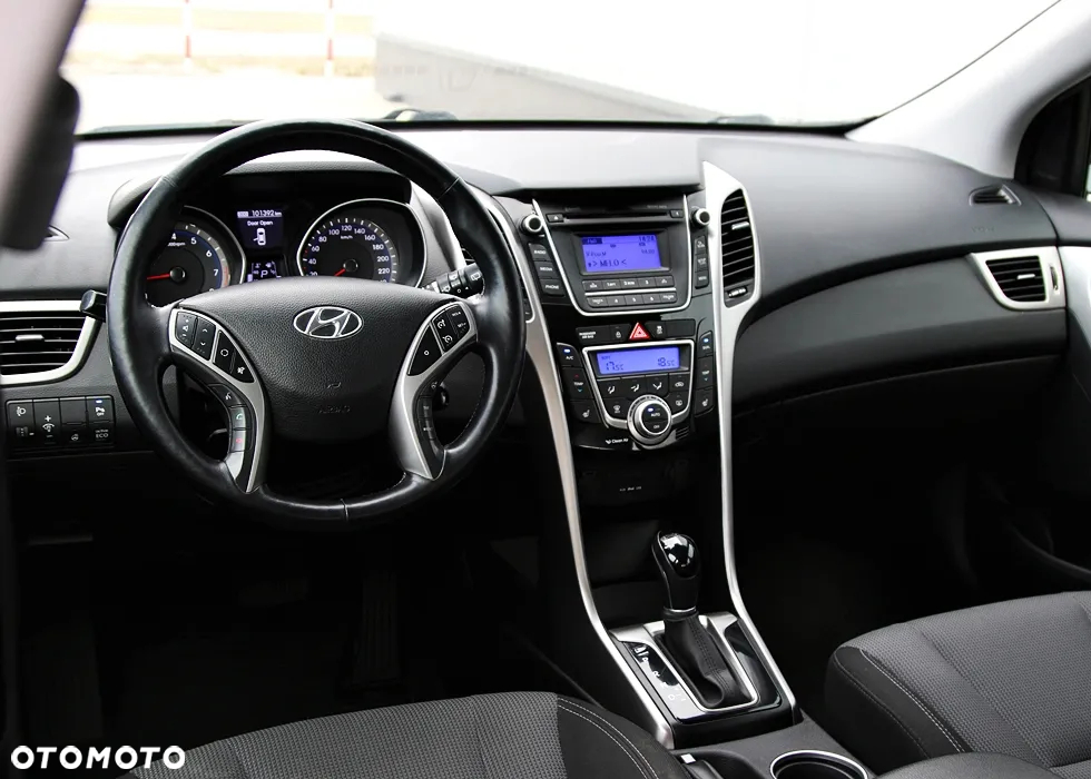 Hyundai i30 1.6 GDI Premium - 15