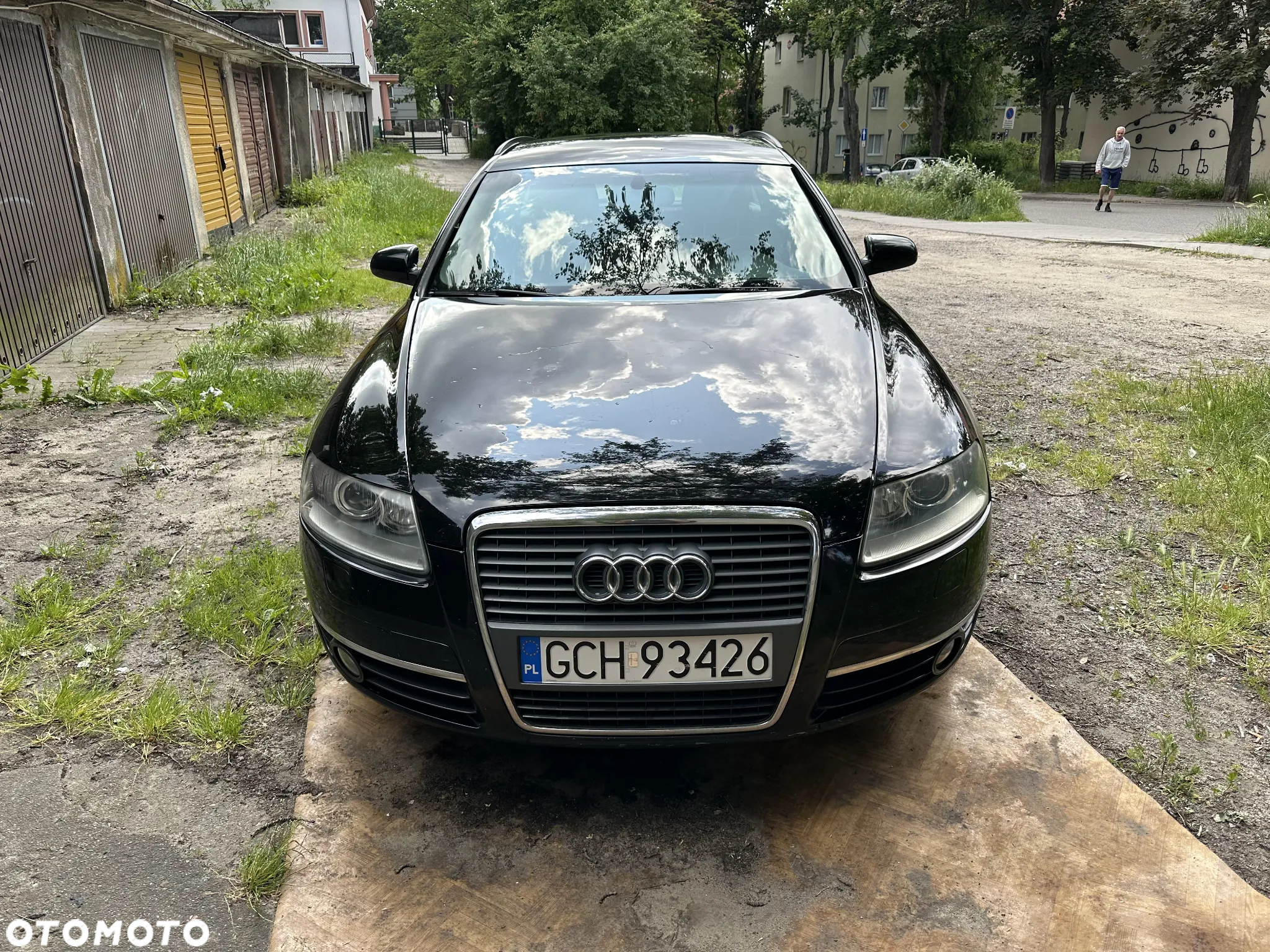 Audi A6 Avant 2.4 - 4