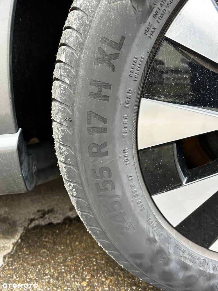 Mercedes-Benz EQV 300 lang - 35