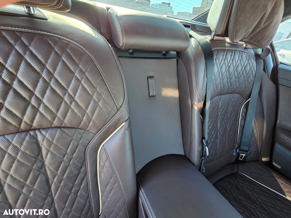 BMW Seria 7 750i xDrive - 30