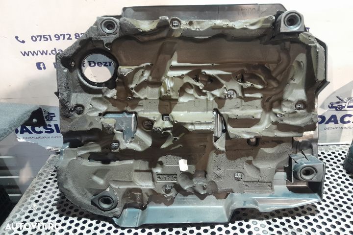 Capac motor 04L103925K / 04L103925M 04L103925K / 04L103925M Skoda Oct - 2