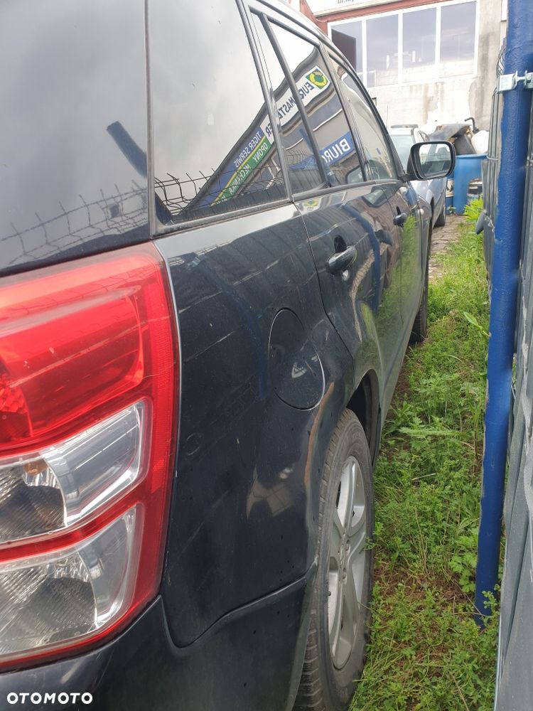 Suzuki Grand Vitara - 8