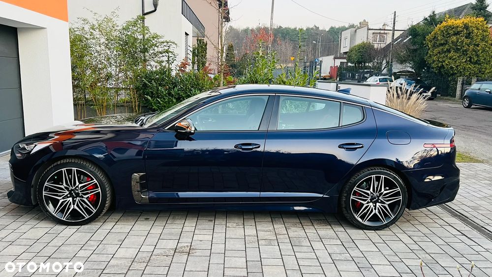 Kia Stinger 3.3 T-GDI V6 GT AWD - 4