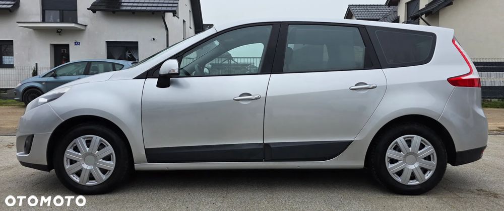 Renault Grand Scenic 1.5 dCi Dynamique - 9