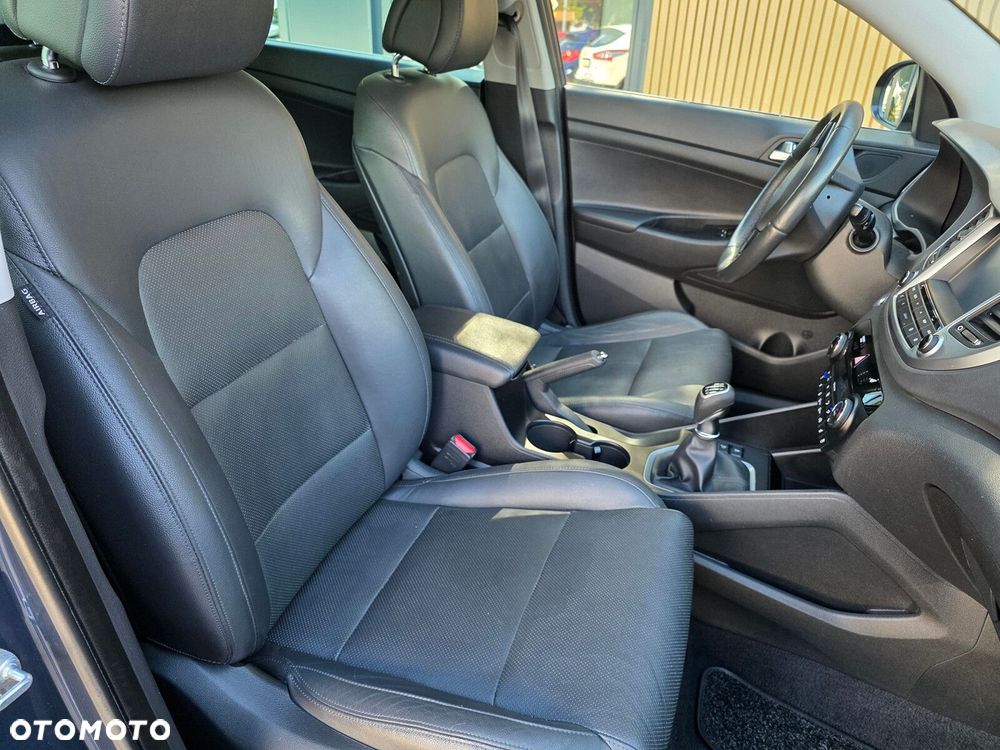 Hyundai Tucson - 14