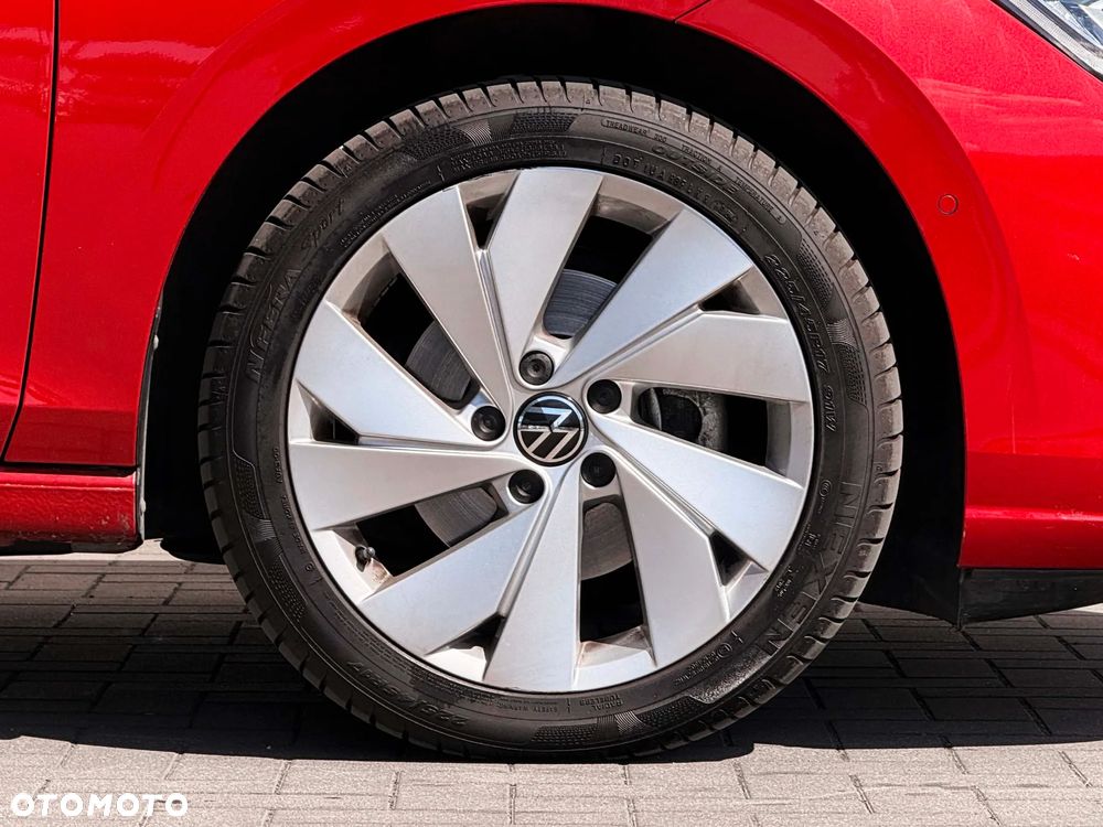 Volkswagen Golf 1.5 TSI Special Edition - 8