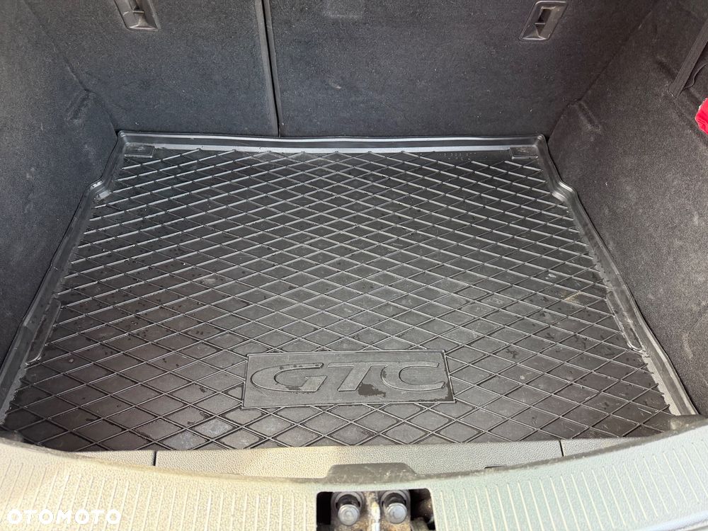 Opel Astra 1.4 Turbo Edition - 26