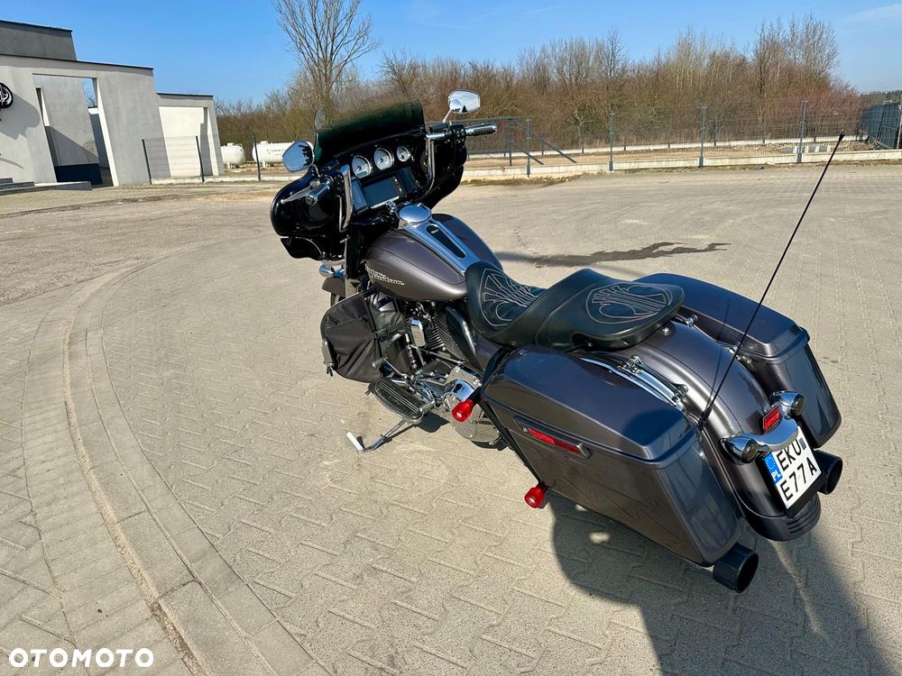 Harley-Davidson FLHXS Special - 6