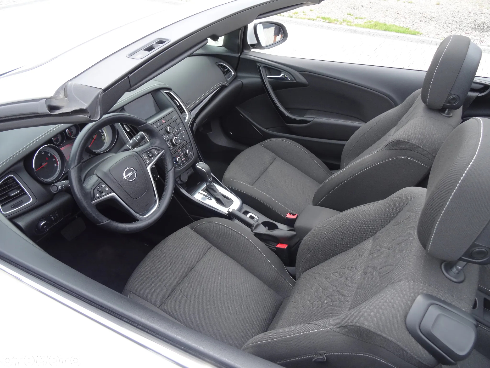 Opel Cascada 1.6 (ECOTEC) DI Turbo Automatik Innovation - 18