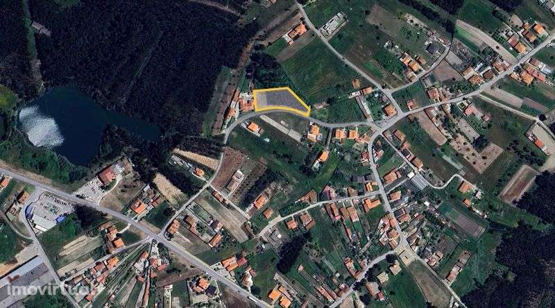 Terreno urbano para construção - Grande imagem: 2/7