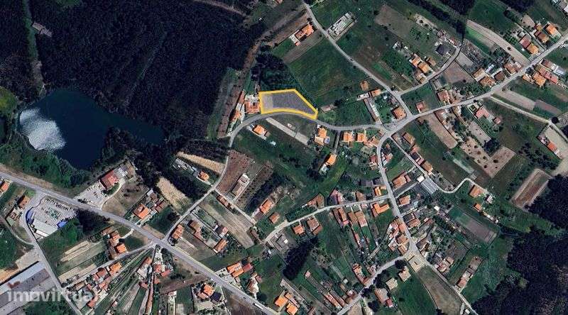 Terreno urbano para construção - Grande imagem: 2/7