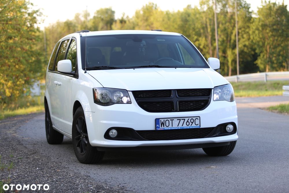 Dodge Grand Caravan 3.6 R/T - 2
