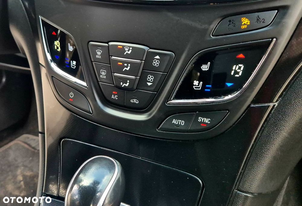 Opel Insignia 2.0 CDTI automatik Sport - 22