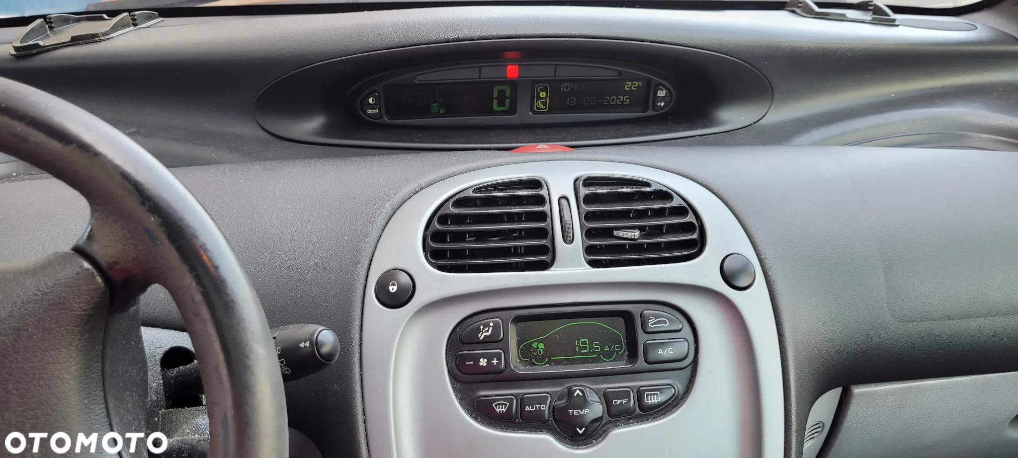 Citroën Xsara Picasso 1.6 HDI Exclusive - 4