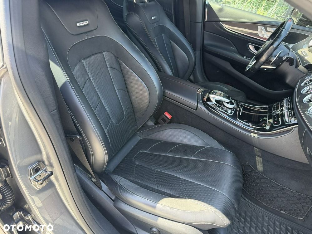 Mercedes-Benz CLS AMG 53 4-Matic+ - 23