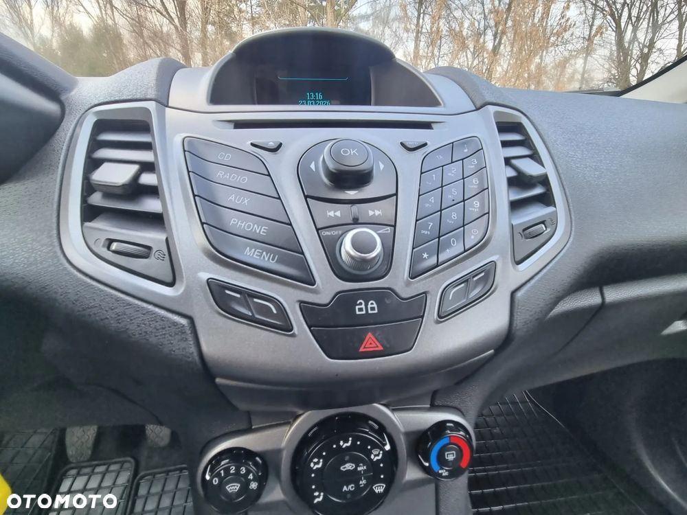 Ford Fiesta 1.5 TDCi Silver X - 19