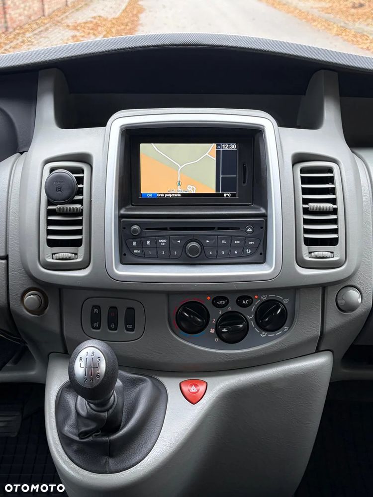 Renault Trafic Grand Passenger Pack Clim - 29