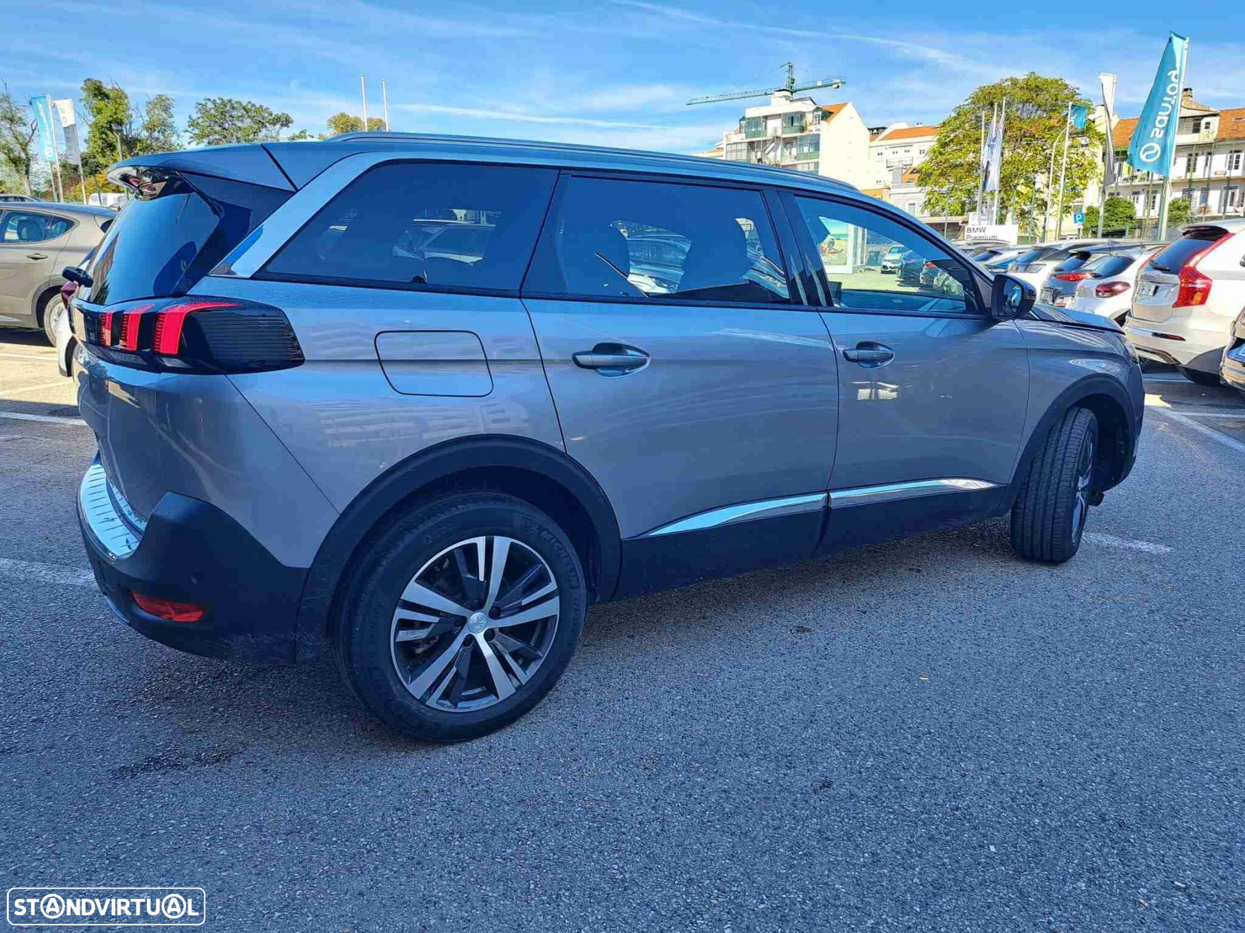 Peugeot 5008 1.2 PureTech Allure Pack - 3