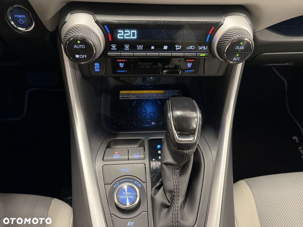 Toyota RAV4 2.5 Hybrid Executive 4x4 - 19
