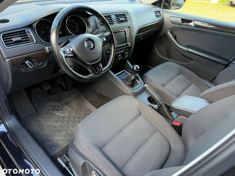 Volkswagen Jetta 1.4 TSI BMT Comfortline - 11