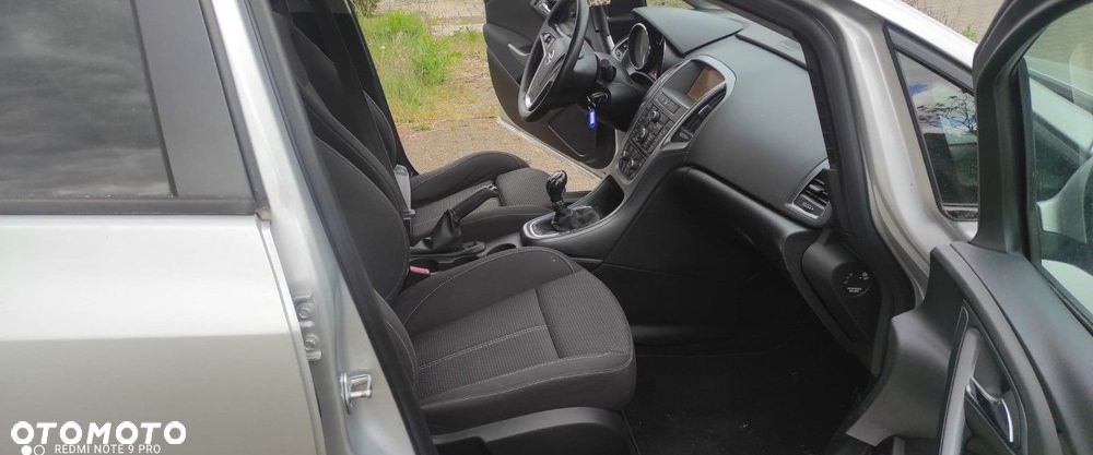Opel Astra 1.7 CDTI DPF Design Edition - 27