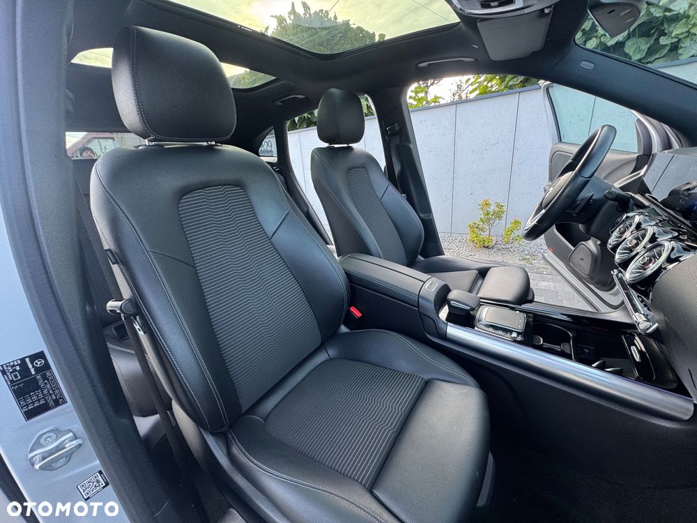 Mercedes-Benz GLA 250e AMG Line - 8