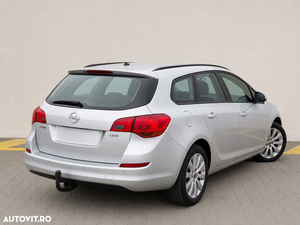 Opel Astra 1.7 CDTI - 9