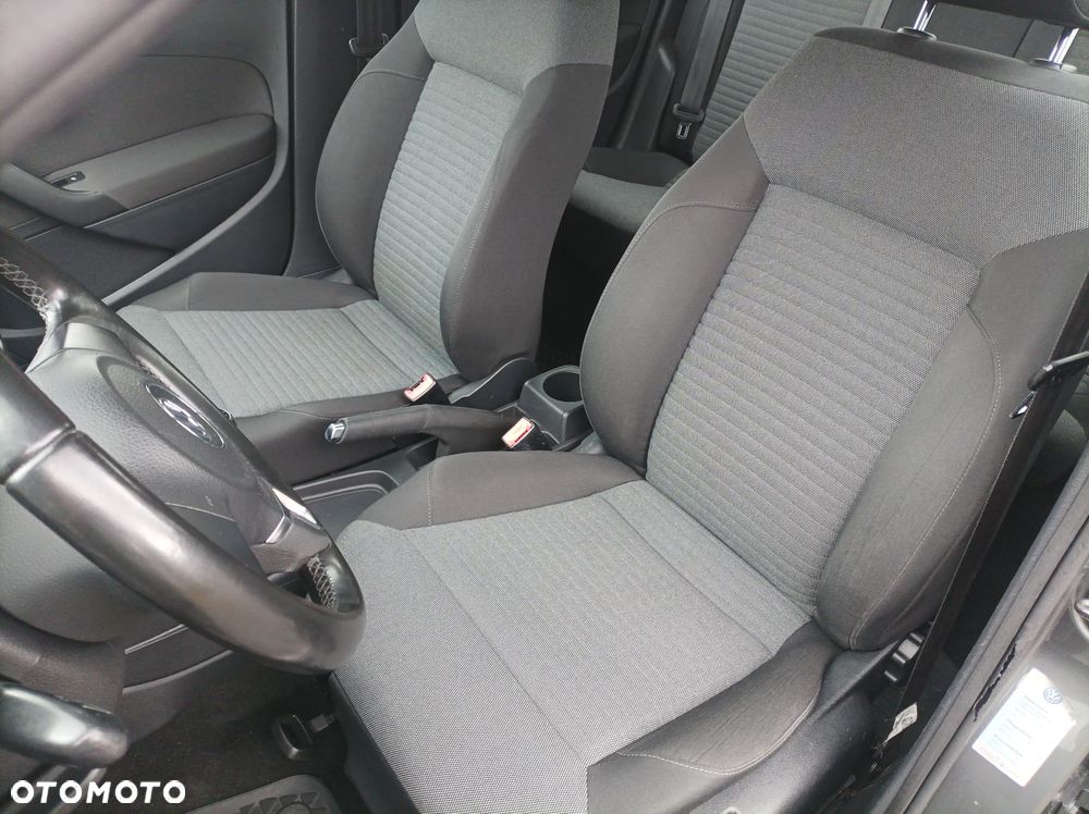 Volkswagen Polo 1.4 Highline - 17
