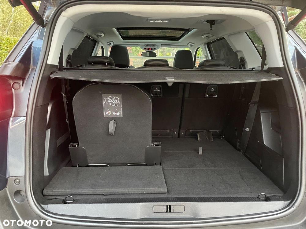 Peugeot 5008 2017