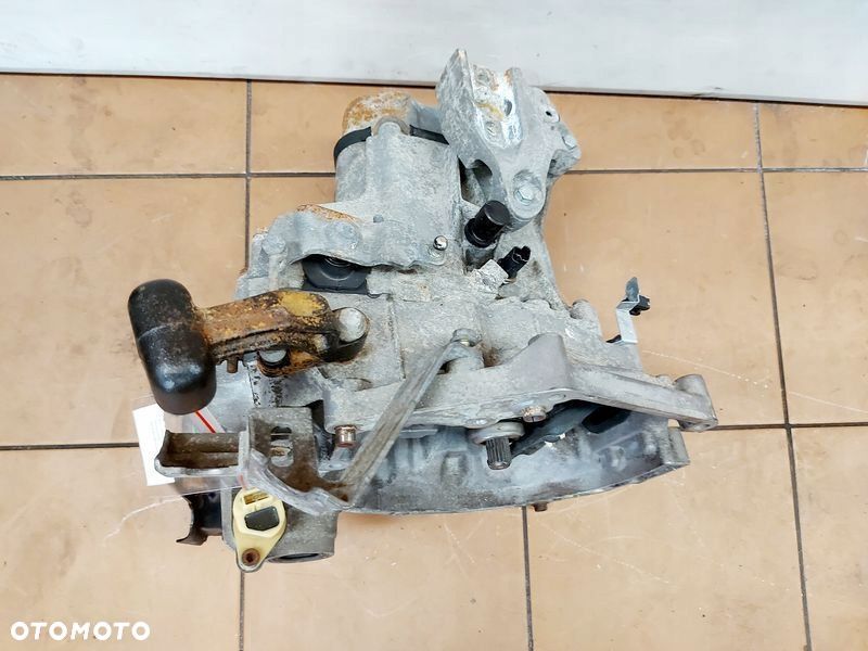 citroen c2 1.1 b skrzynia biegów manualna 5b 20cp20 - 2
