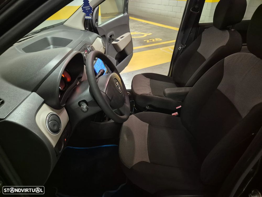 Dacia Lodgy 1.2 TCe Confort 7L - 43