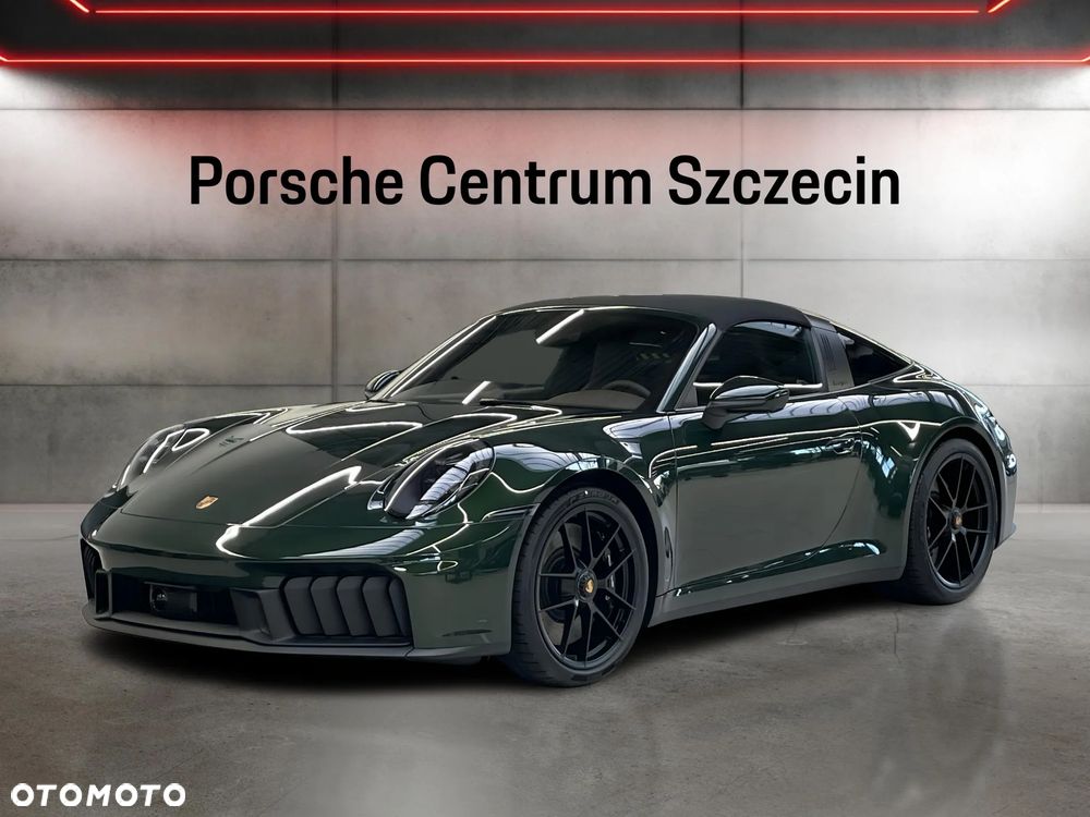 Porsche 911 Carrera T-Hybrid 4 GTS - 1