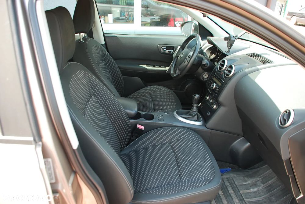 Nissan Qashqai 2.0 Acenta - 11