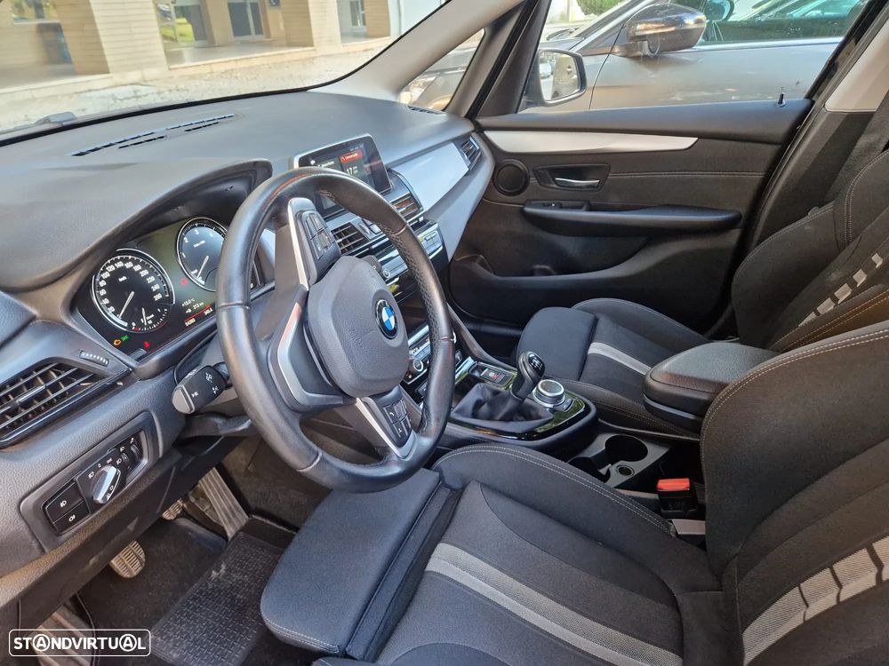 BMW 216 Gran Tourer d Luxury Line - 2
