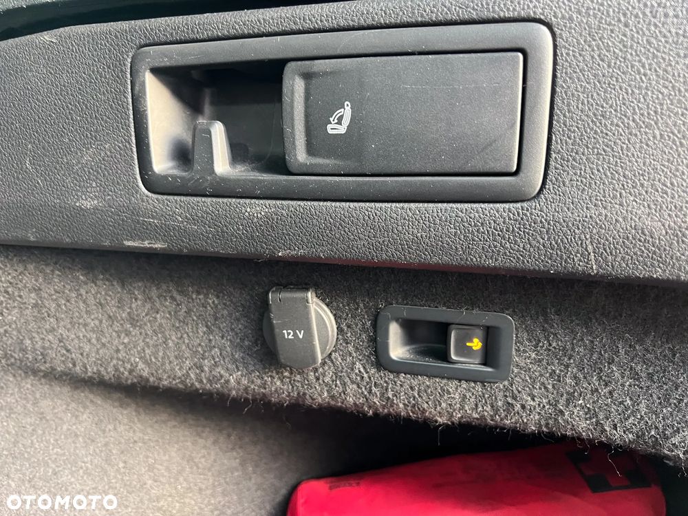 Volkswagen Passat 2.0 TDI BMT Highline DSG - 32