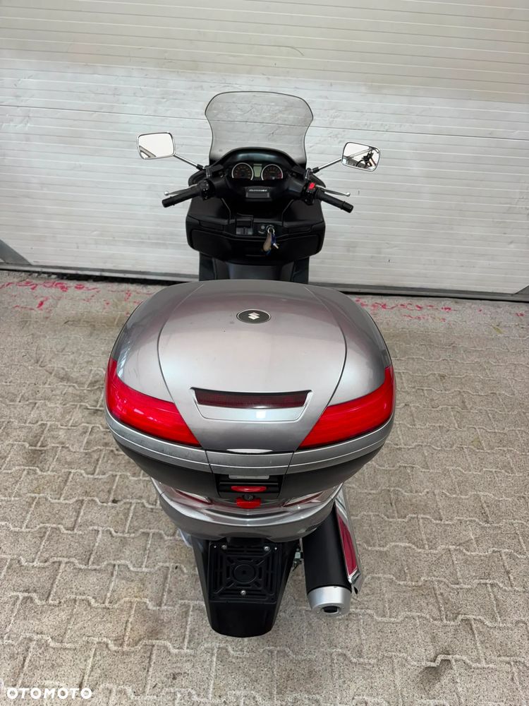 Suzuki Burgman - 31
