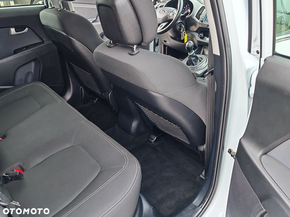 Kia Sportage 1.6 GDI L 2WD - 27