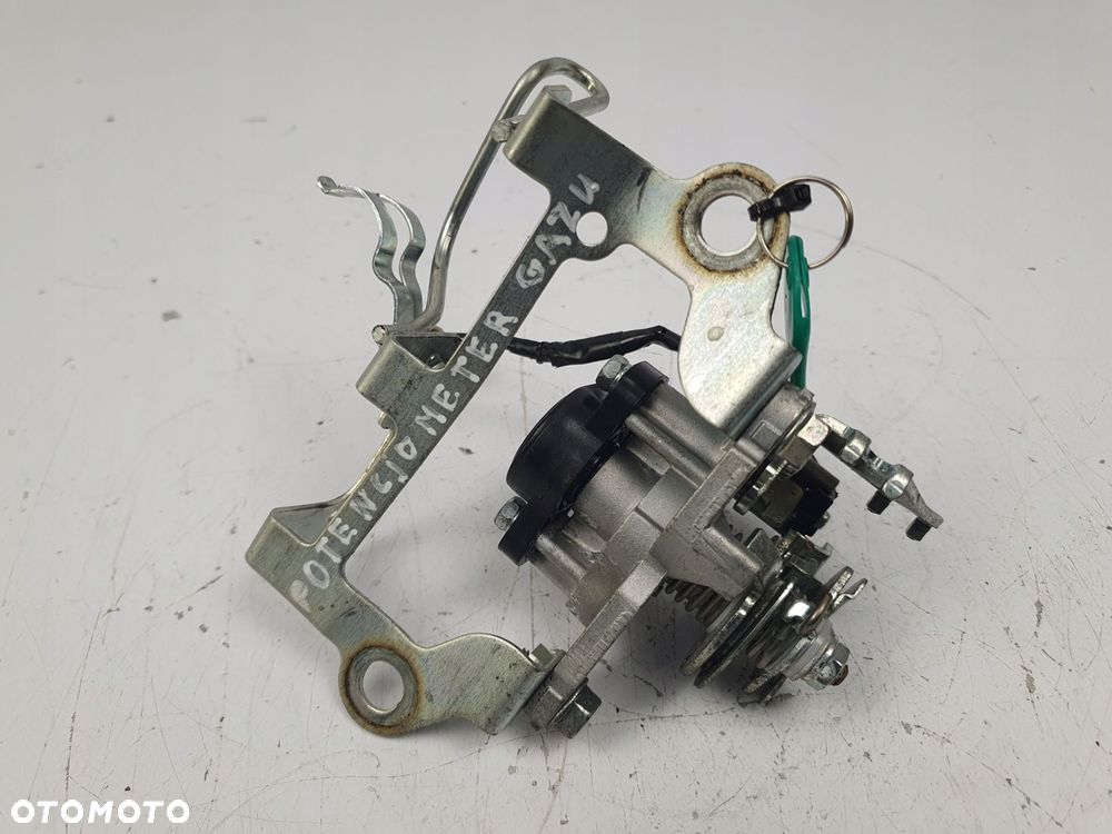 POTENCJOMETR GAZU Yamaha T-Max 560 Tech Max 560 20-25 czujnik BC31-11134 - 7