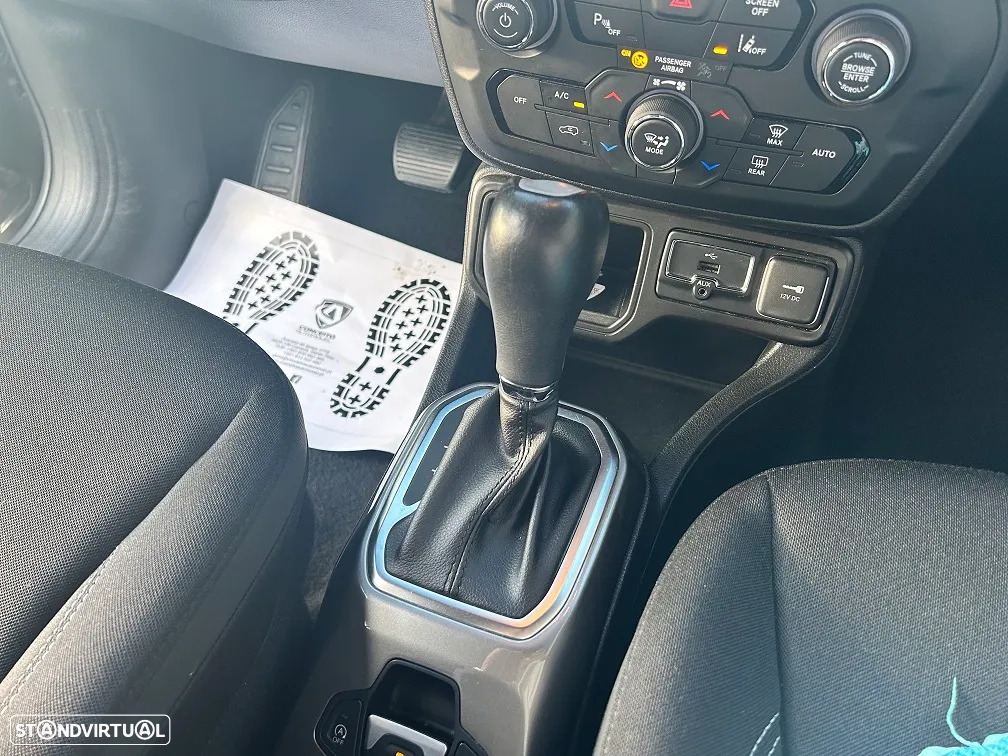 Jeep Renegade 1.6 MJD Limited DCT - 21