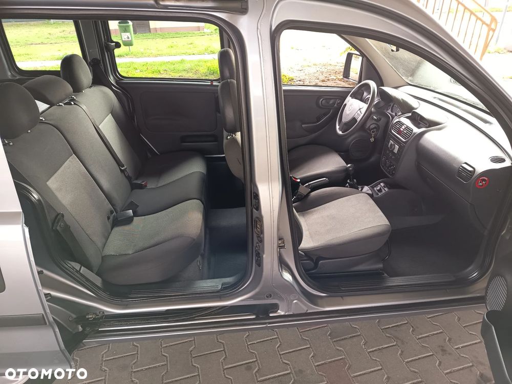 Opel Combo Tour 1.7 CDTI Arizona - 14