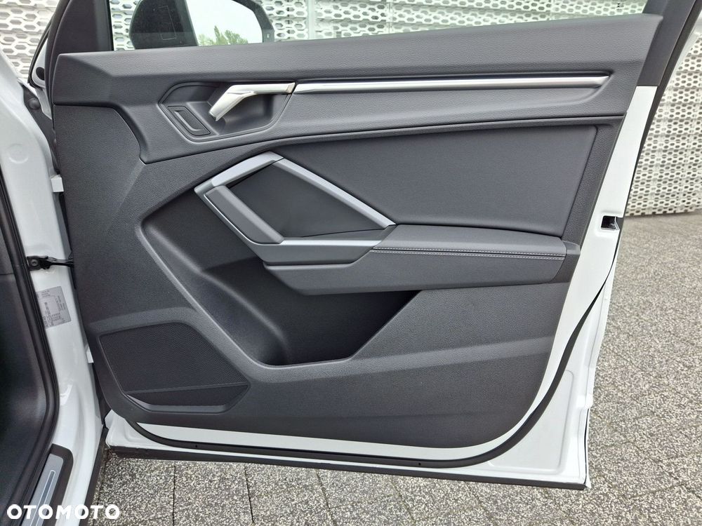 Audi Q3 - 14