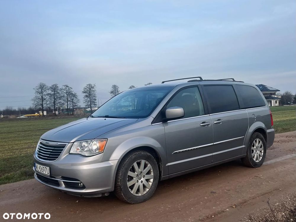 Chrysler Town & Country 3.6 Limited - 1