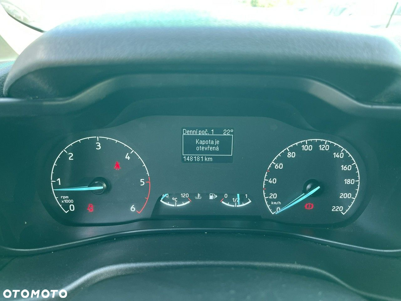 Ford Transit Connect - 9