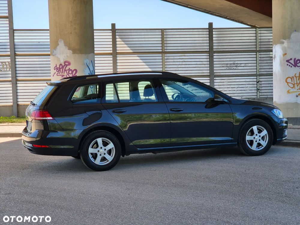 Volkswagen Golf VII 1.0 TSI BMT Trendline - 18