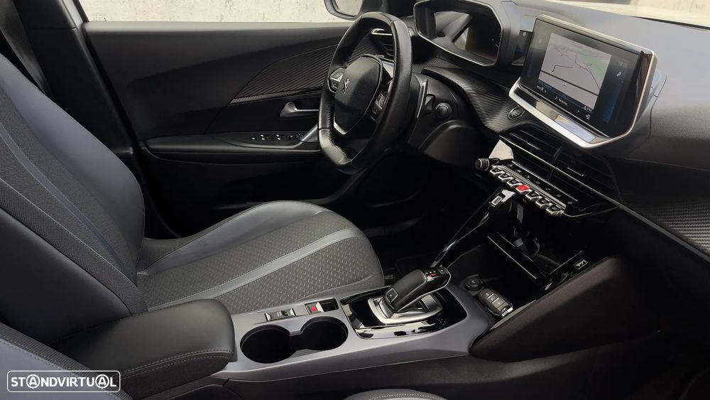 Peugeot 2008 PureTech 130 EAT8 Allure - 9