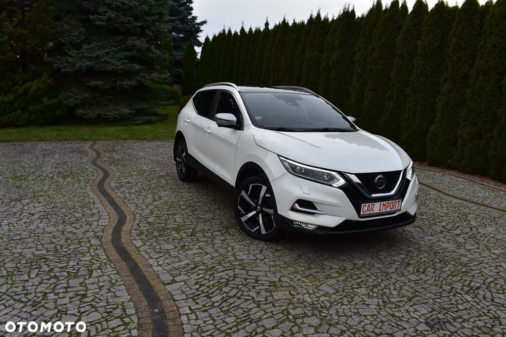 Nissan Qashqai 1.2 DIG-T Xtronic TEKNA+ - 29