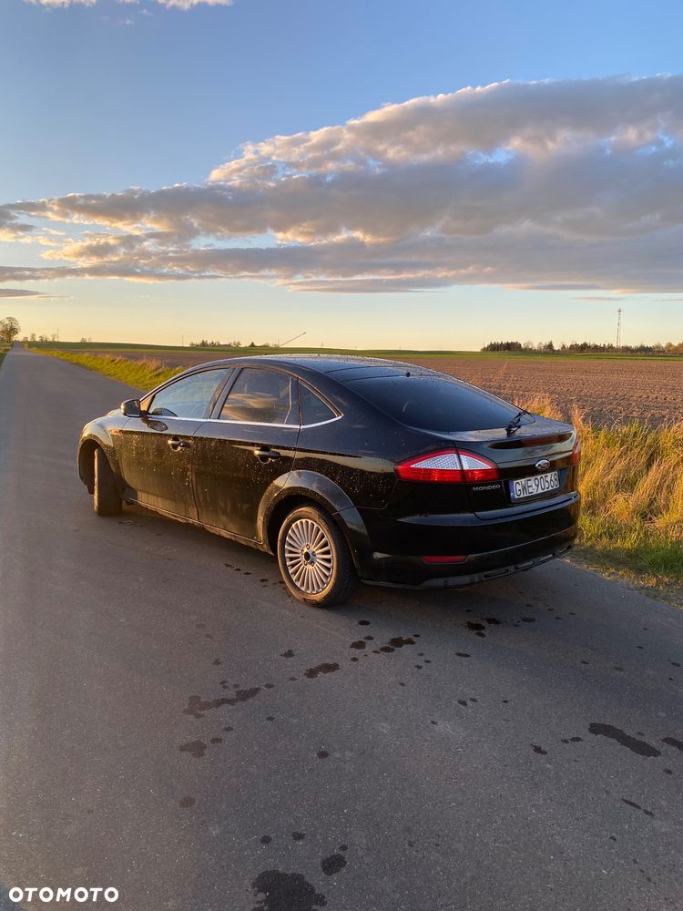 Ford Mondeo 1.8 TDCi Titanium - 2