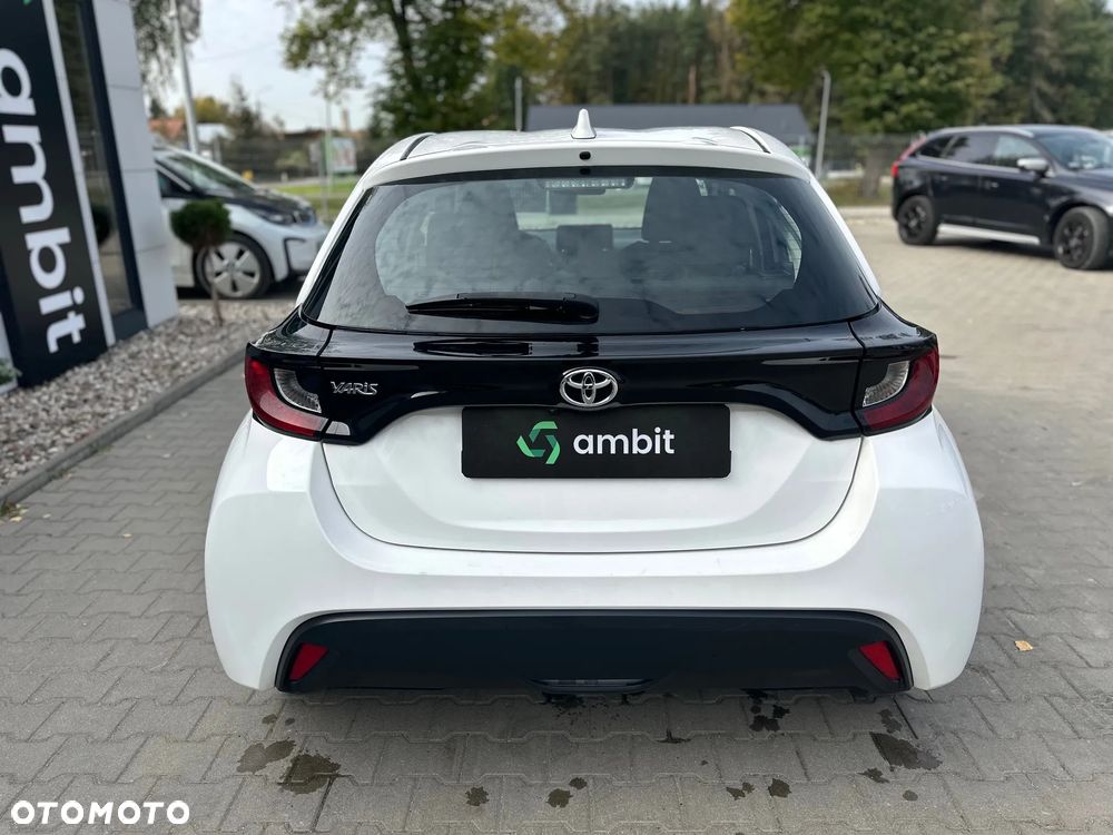 Toyota Yaris - 6