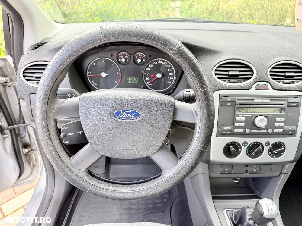 Ford Focus 1.6 TDCi Trend - 11
