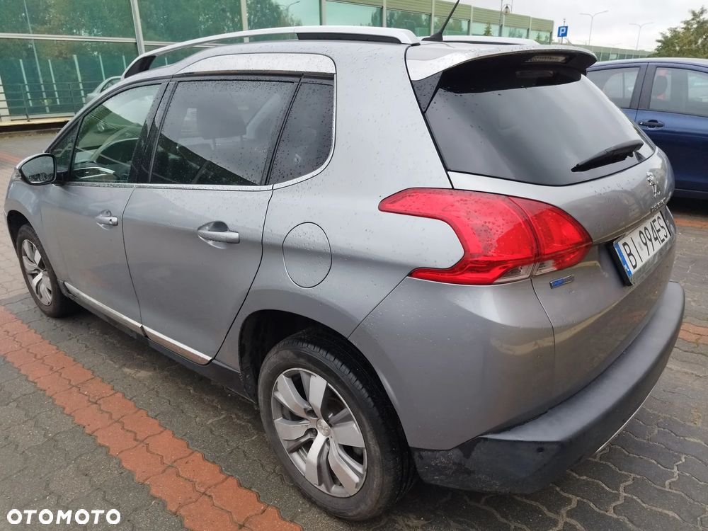 Peugeot 2008 1.2 Pure Tech Active S&S EAT6 - 10